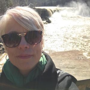 Meet your Posher, Síonainn